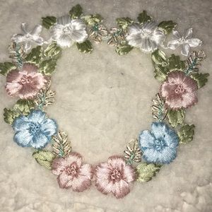 New Beautiful heart shape 3D Flower Appliqué